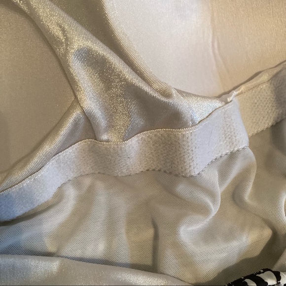 Azul Abstract One Piece 20W - Picture 6 of 7